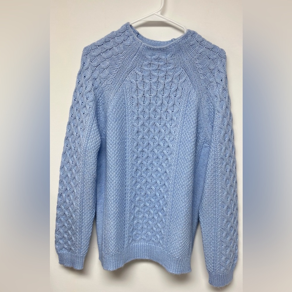 NWOT Coldwater Creek Cableknit pullover sweater, light blue, M
